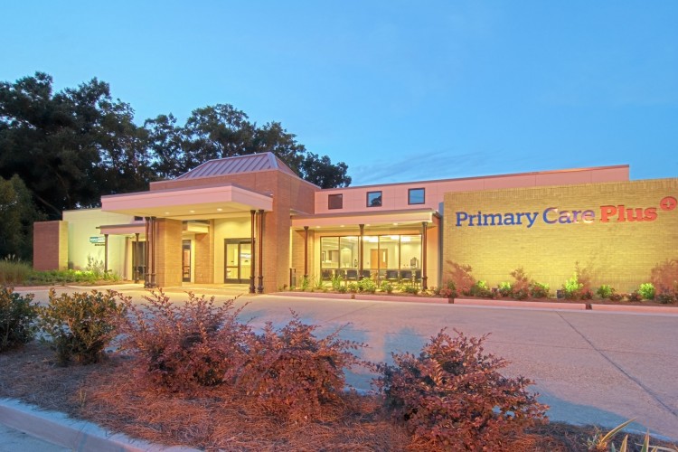 Primary Care Plus Clinic Baton Rouge front exterior